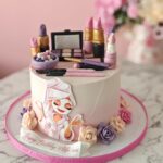 Makeup theme cake
