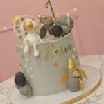 Astronaut theme cake