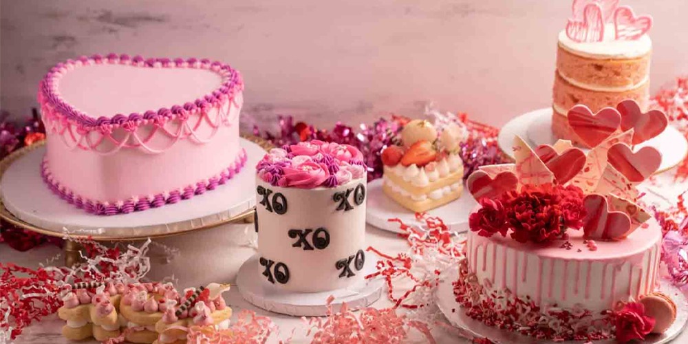 personalized cakes in Dubai